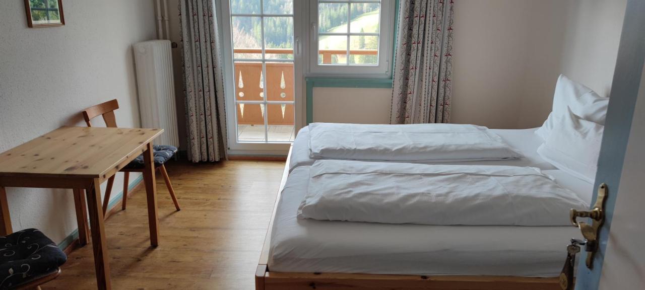 'S Jaegermatt Bed & Breakfast Feldberg  Eksteriør bilde